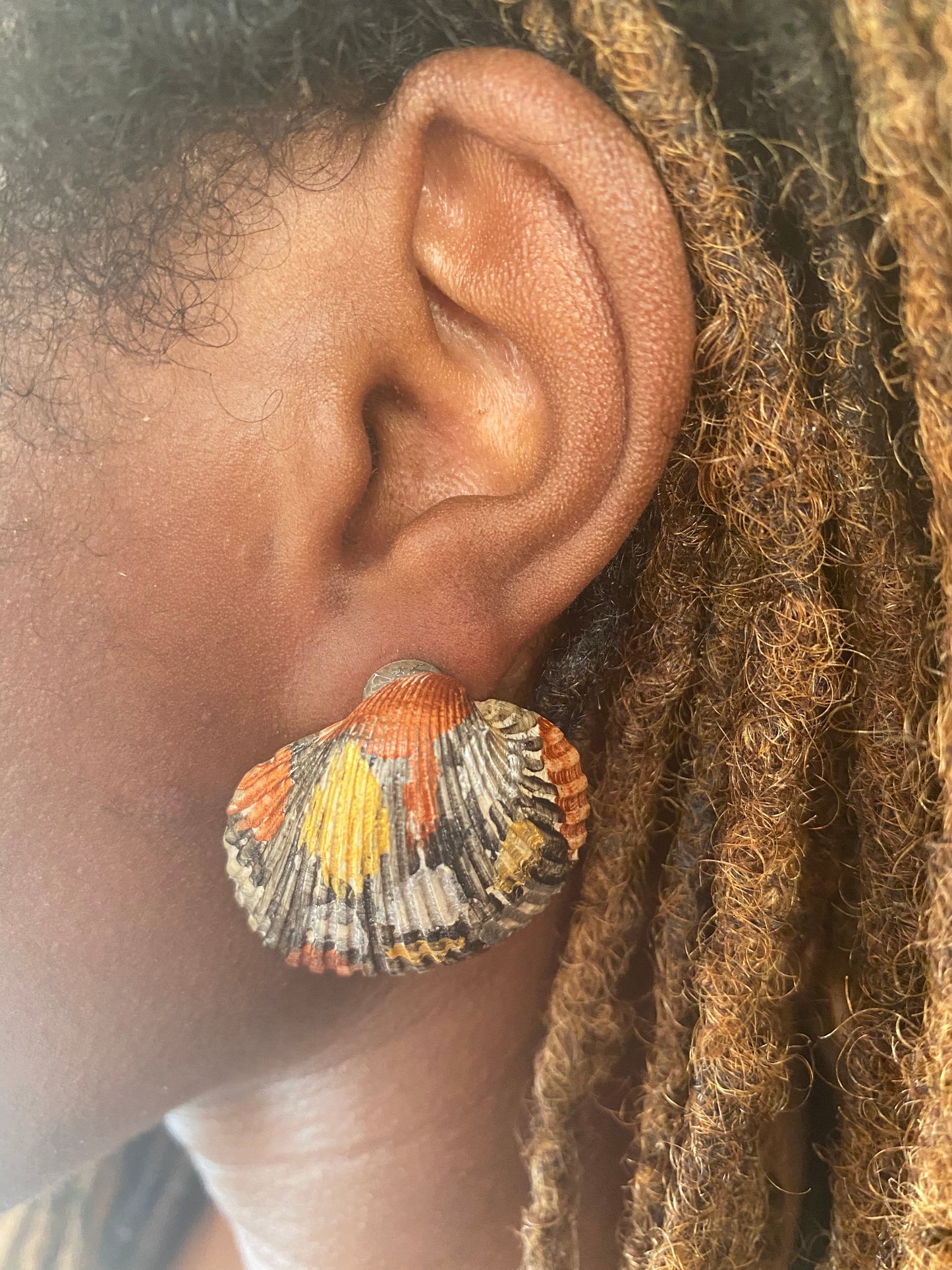 Sea Queen Seashell earrings